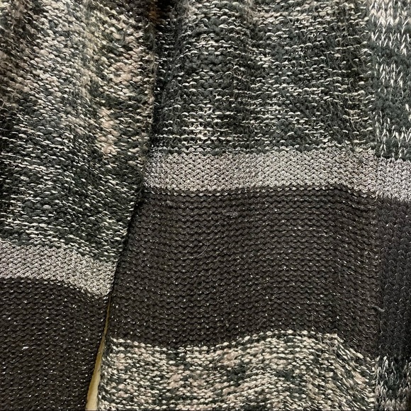 Chico’s Black and Silver Wool Blend Open Front Cardigan Metallic - Picture 3 of 4